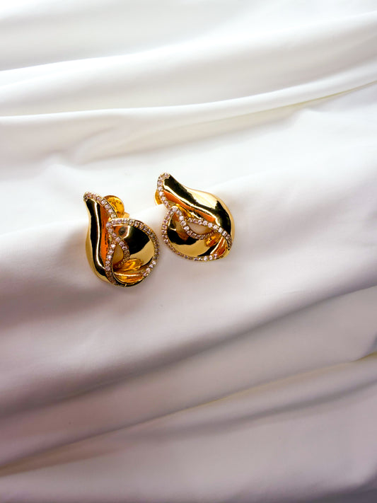 Croissant earrings gold plated