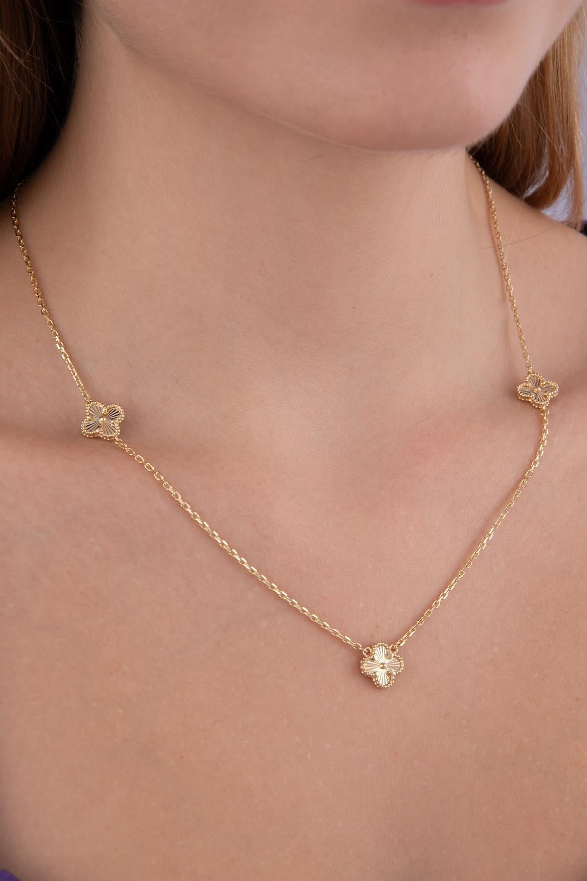 14ct Gold Sunburst Clover Necklace