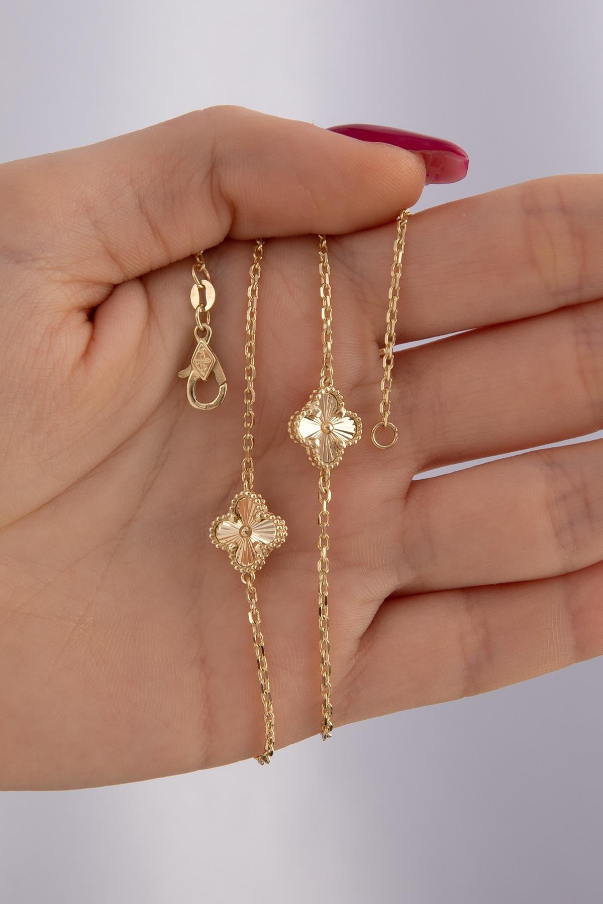 14ct Gold Sunburst Clover Necklace
