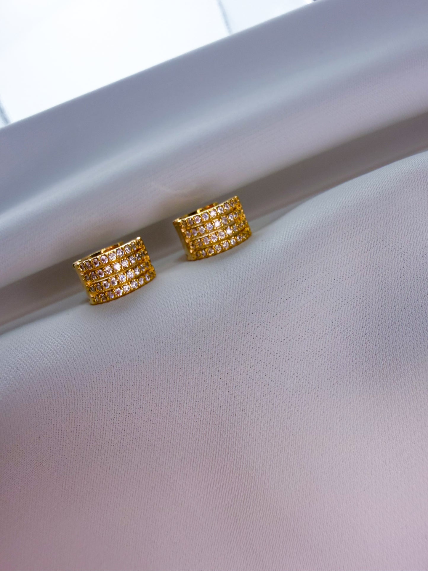 Minimalist Earrings gold plated