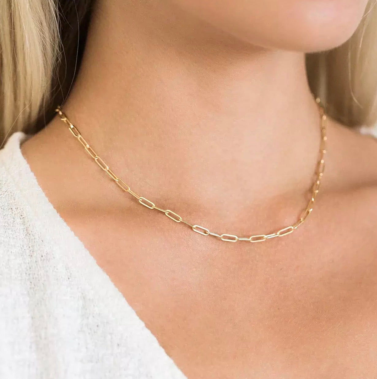 NECKLACE,