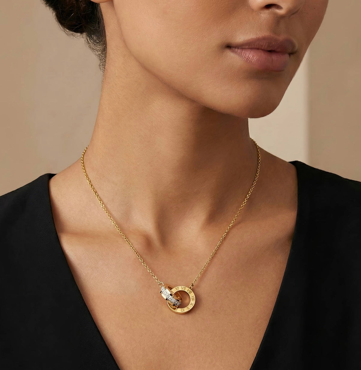 NECKLACE,