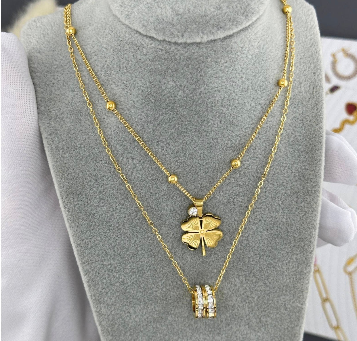 NECKLACE,