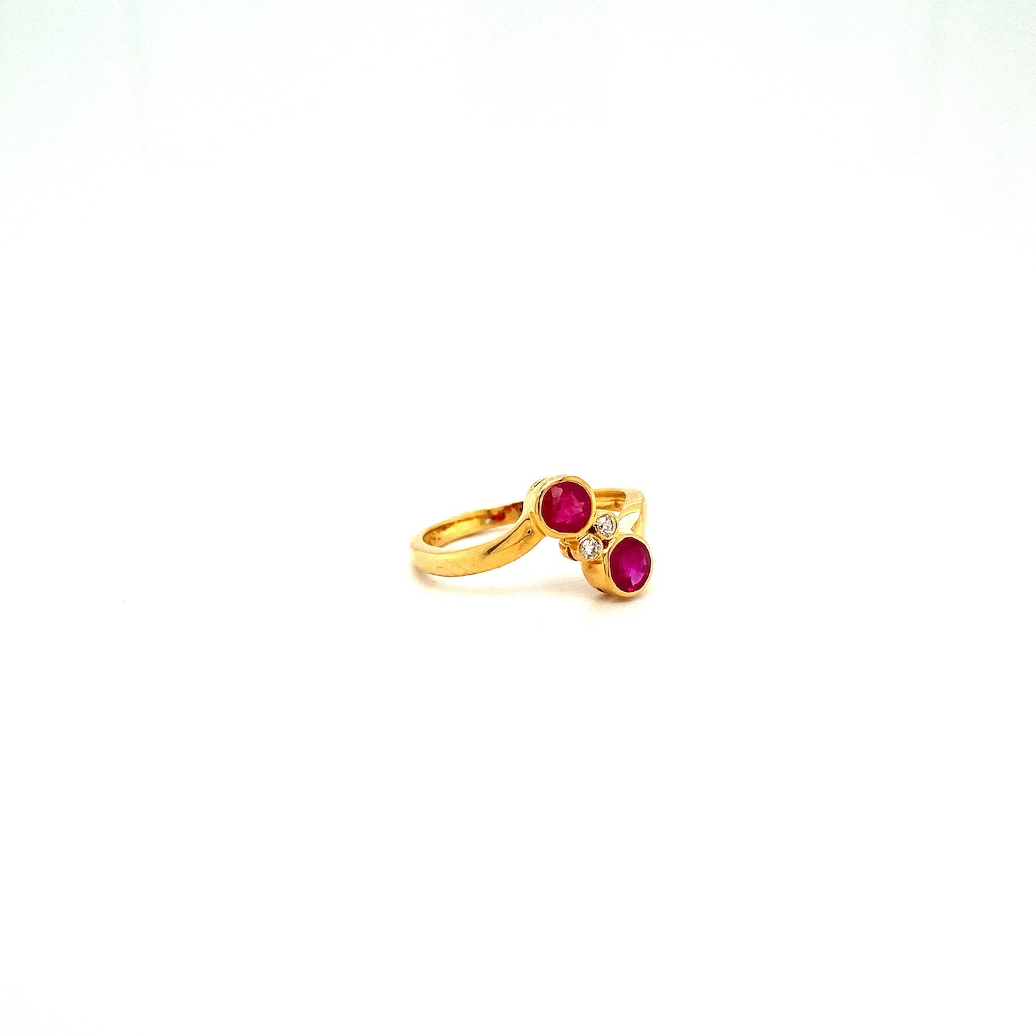 Ruby and Diamond Ring in 18K Yellow Gold - KGR 12422-1