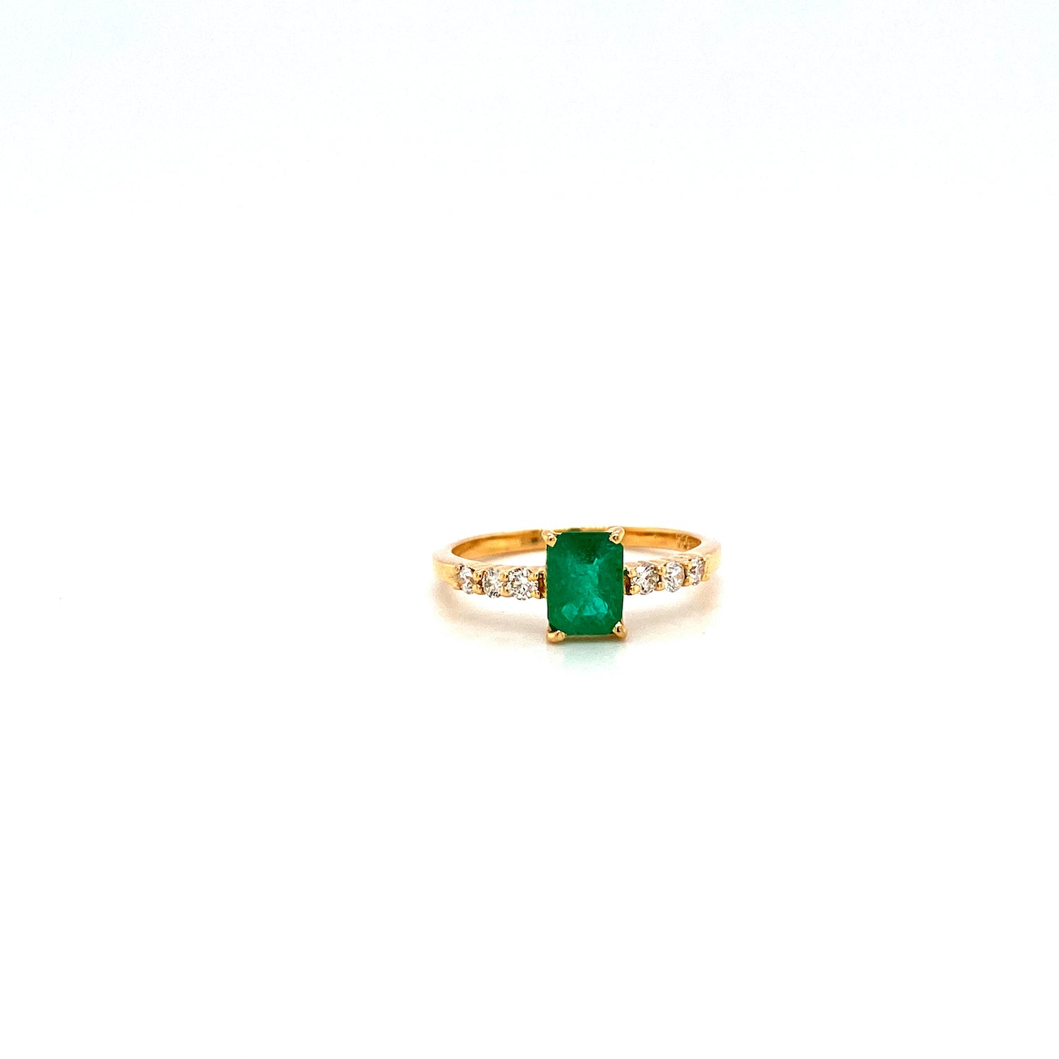 Emerald and Diamond Ring in 18K Yellow Gold - KGR 15699-0