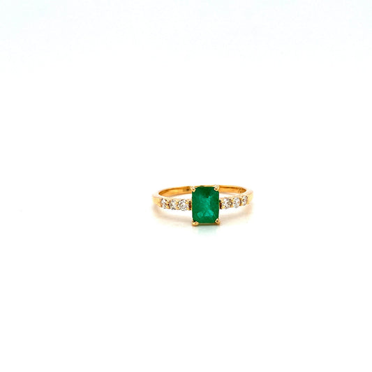 Emerald and Diamond Ring in 18K Yellow Gold - KGR 15699-0