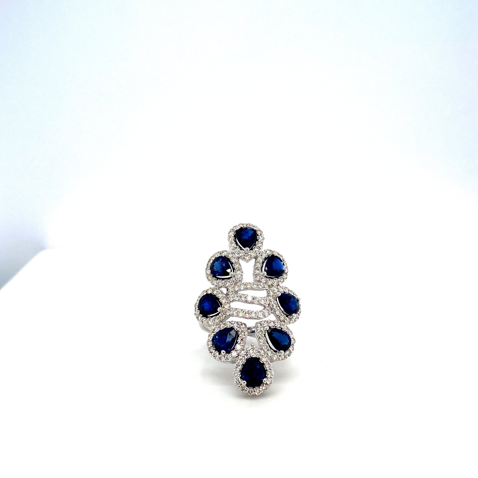 Sapphire and Diamond Ring in 18K White Gold - KGR 16919-0